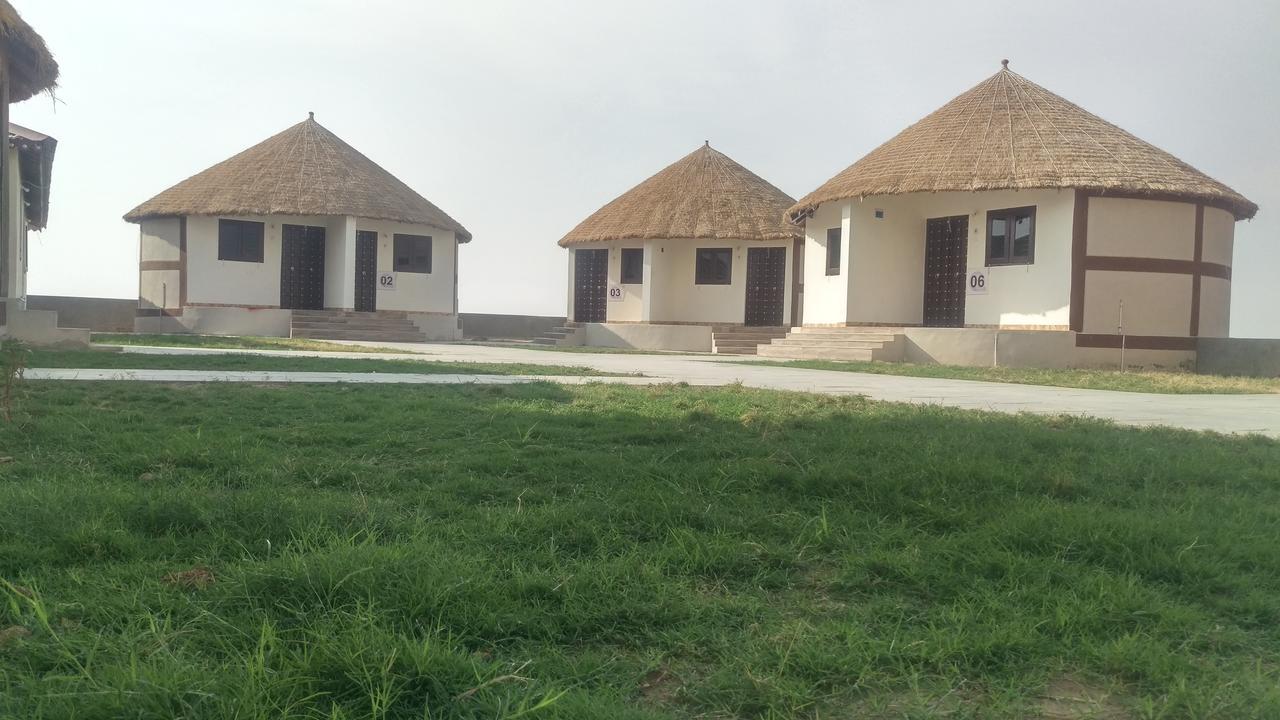 Rann Resort Dholavira Esterno foto